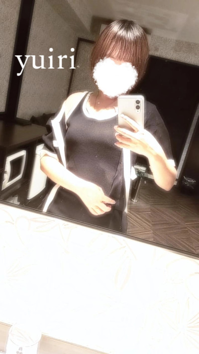 ゆいりの写メ
