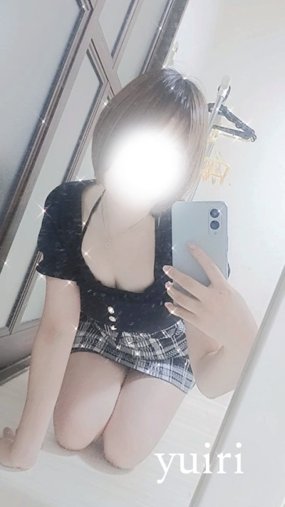 ゆいりの写メ