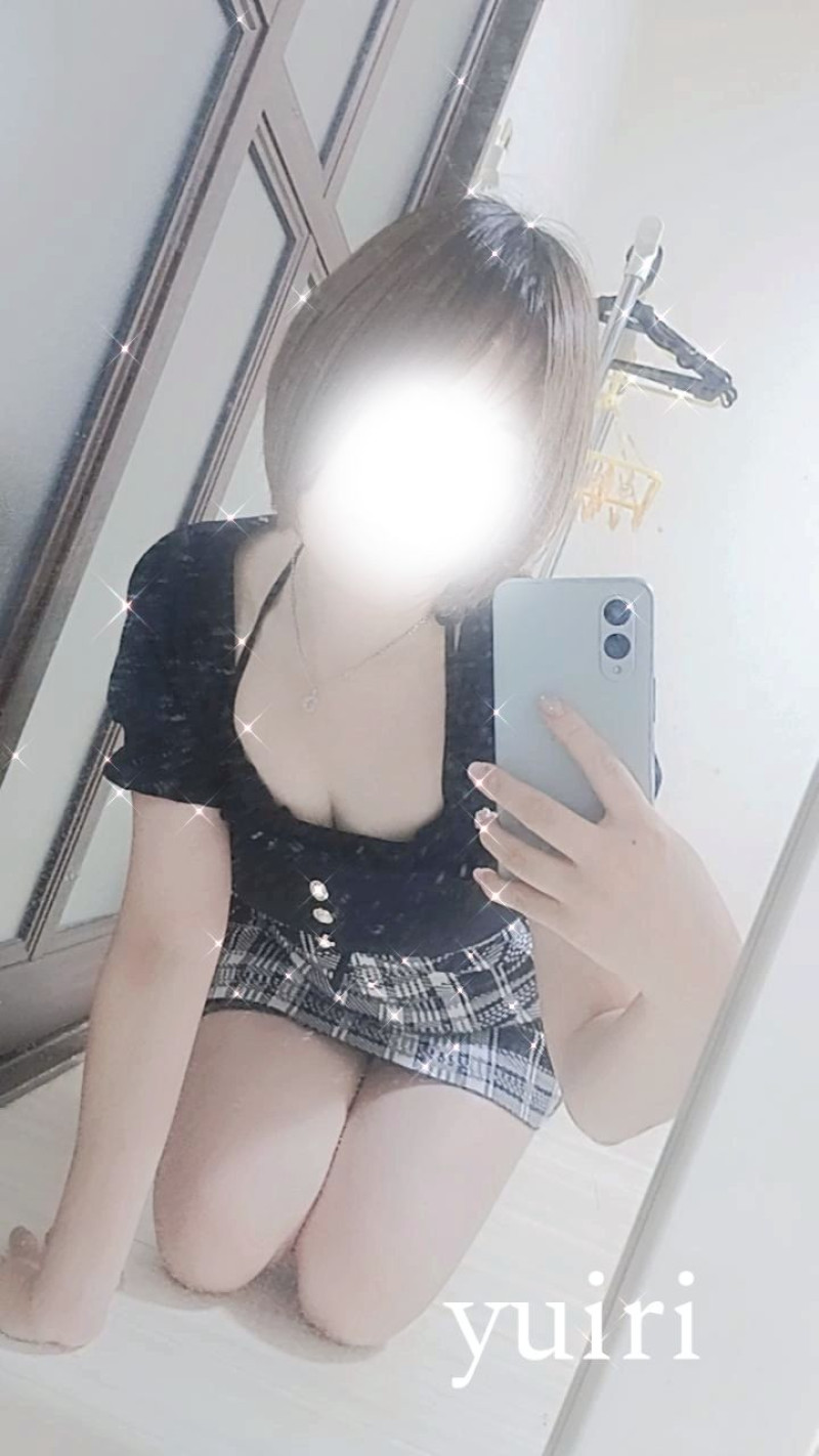 ゆいりの写メ